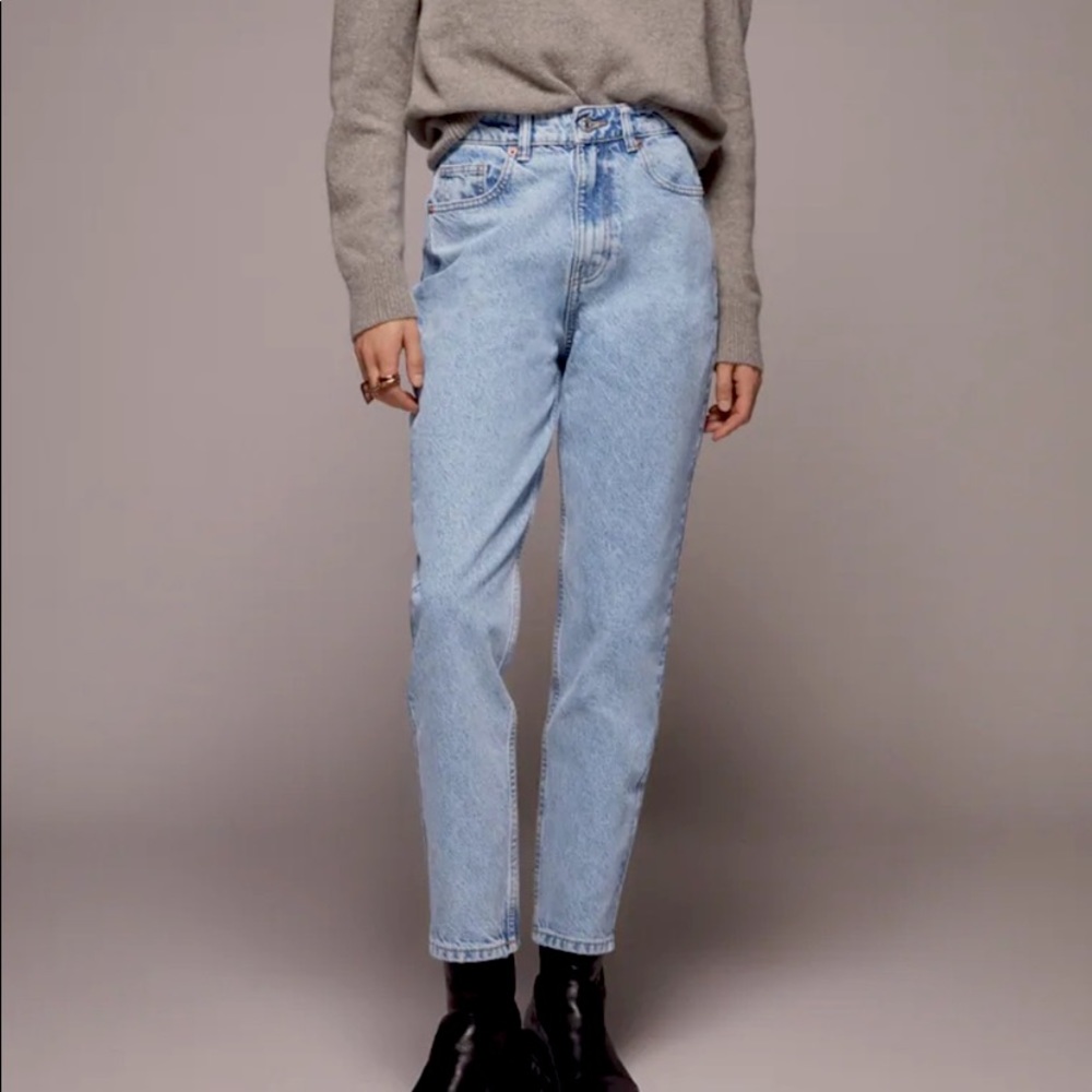 Zara Mom Fit jeans